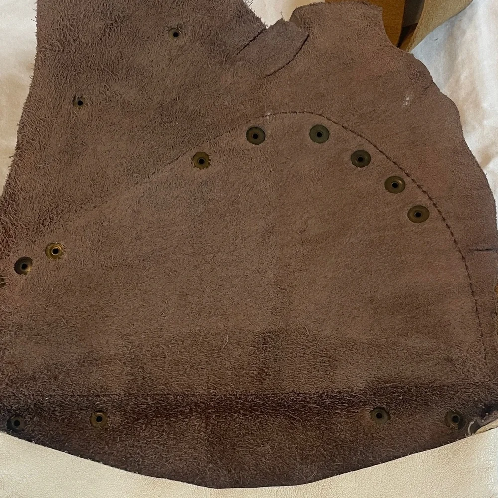 White buffalo creations leather crossbody bag
